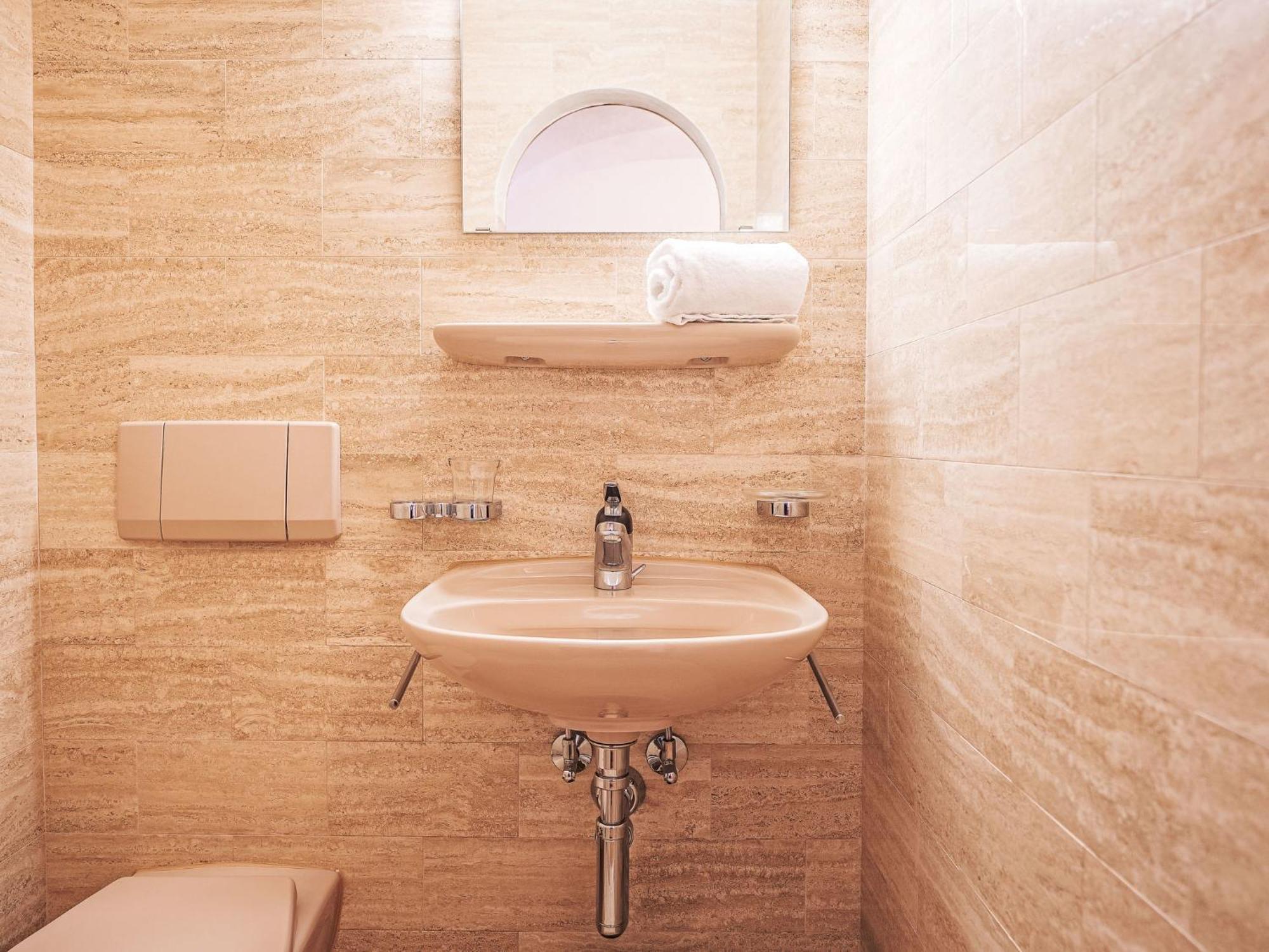 Apartment Chesa Mezzaun By Interhome Zuoz Eksteriør bilde