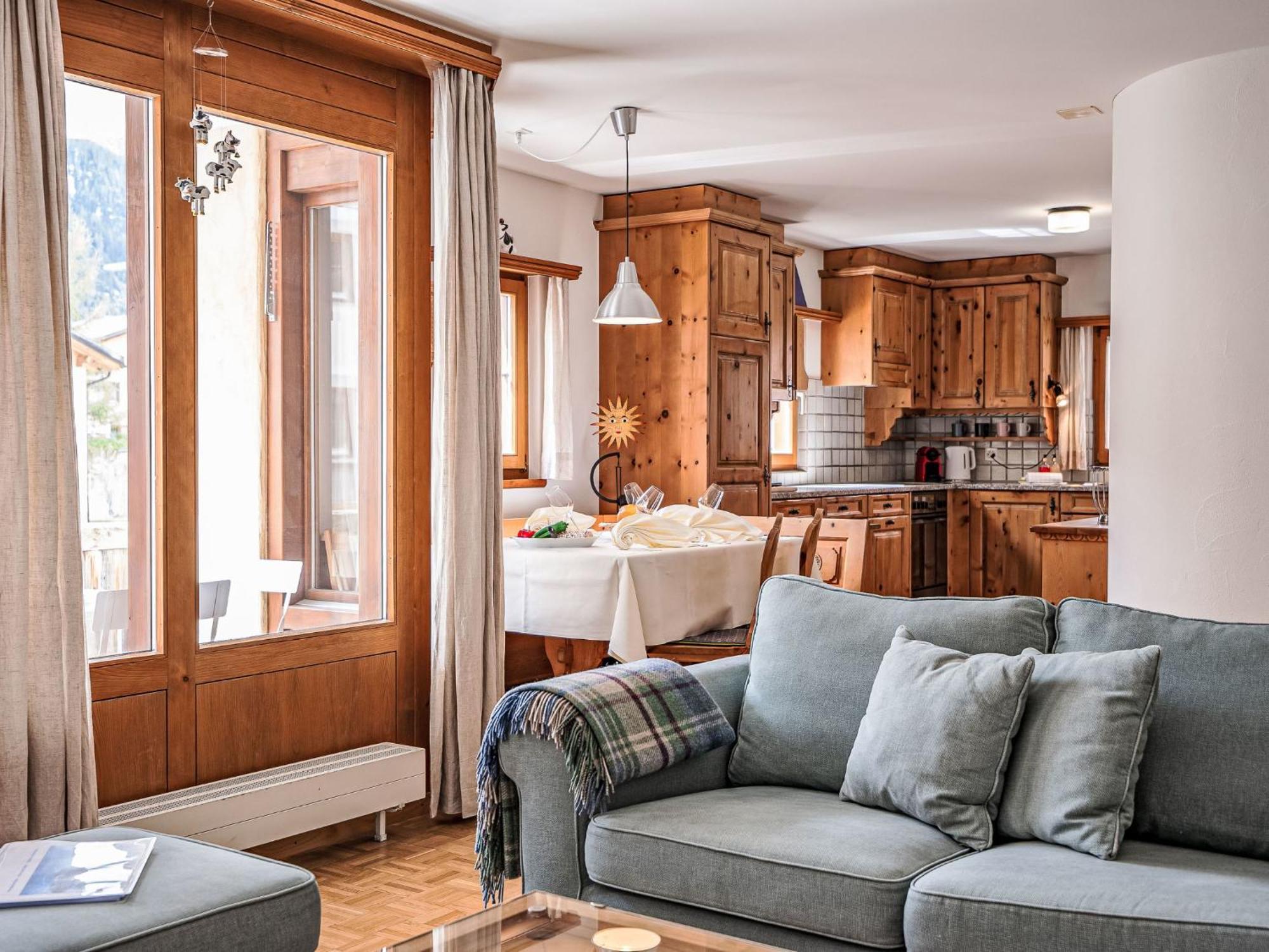 Apartment Chesa Mezzaun By Interhome Zuoz Eksteriør bilde